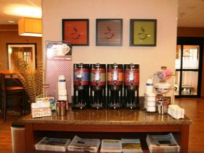 Hampton Inn La Junta מראה חיצוני תמונה